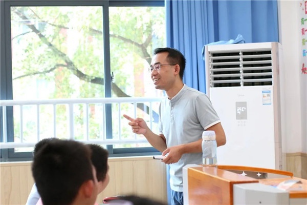 在朋友圈传疯了的手写信背后的故事——低下