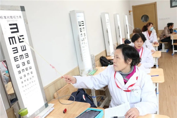 为孩子们的健康成长保驾护航——我校组织全