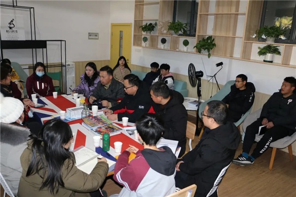 孩子吃什么，家长来做主——天行创世纪学校