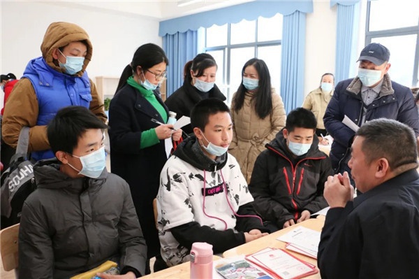 冬日人气依然火爆！天行创世纪新年首场探校