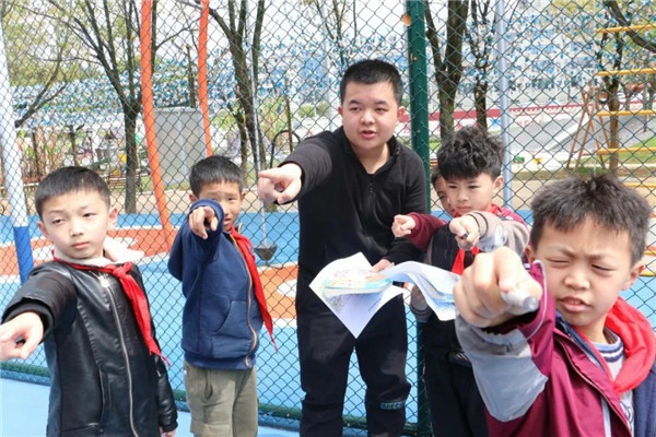 探索情景教学新思路——让小学数学课堂充满